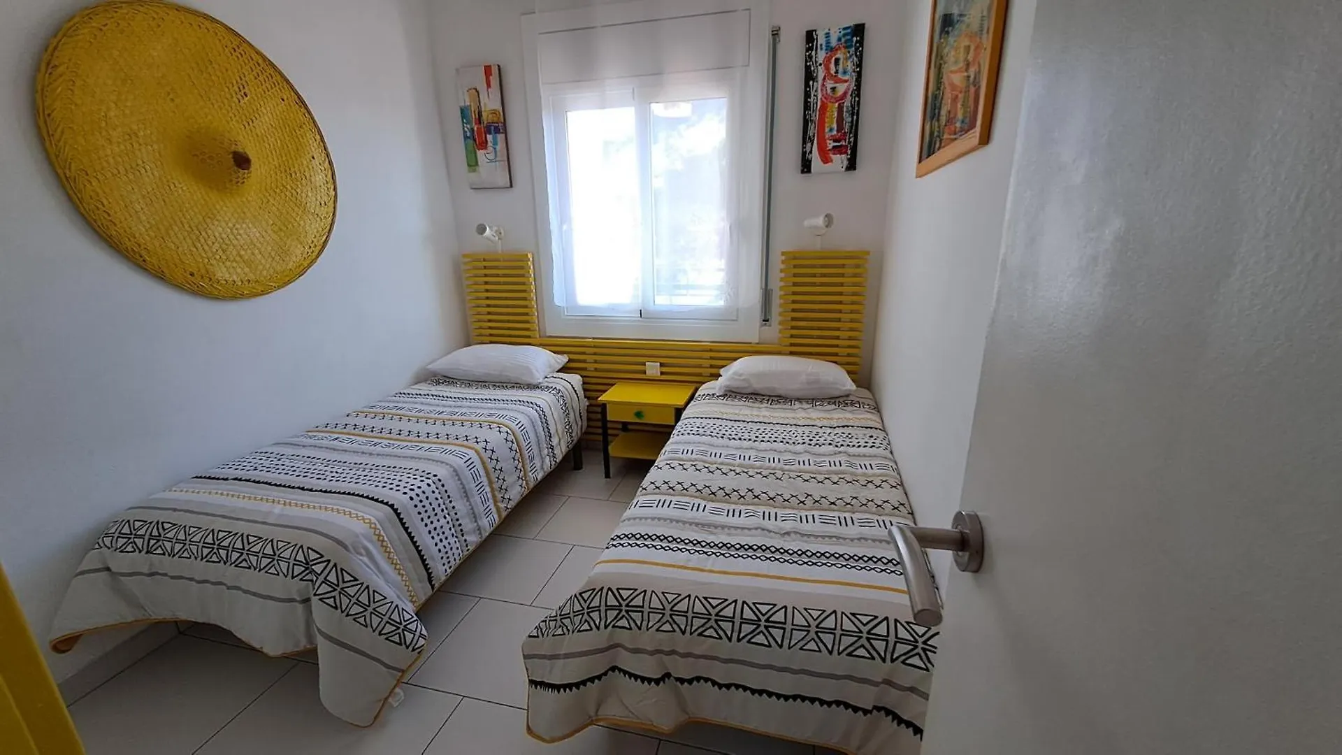 Apartament Lisboa 4 - Piso Con Piscina Comunitaria Roses